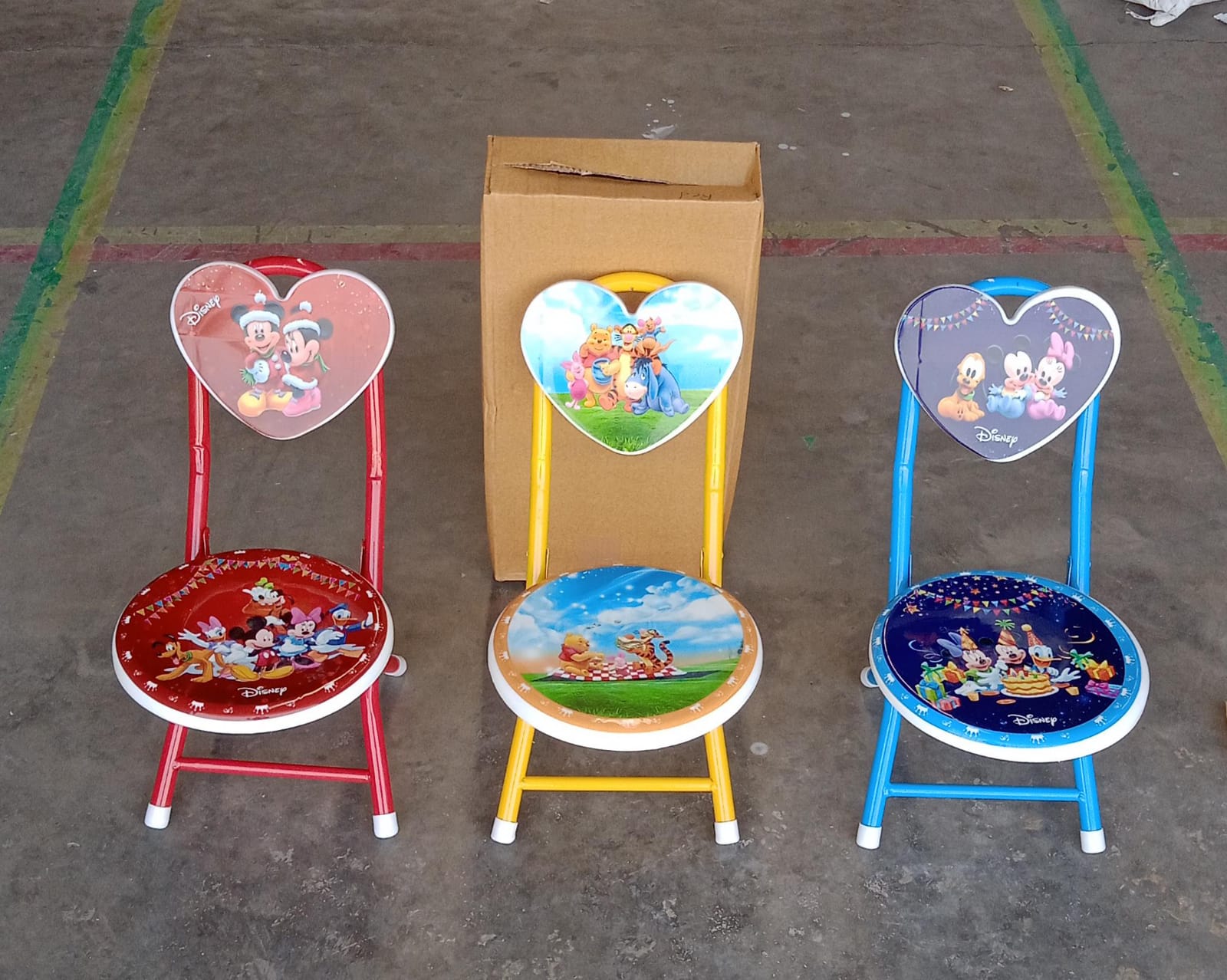 Heart Shape Cartoon Printed Foldable Kids Chair for Playrooms & Camping (1 Pc) view 8